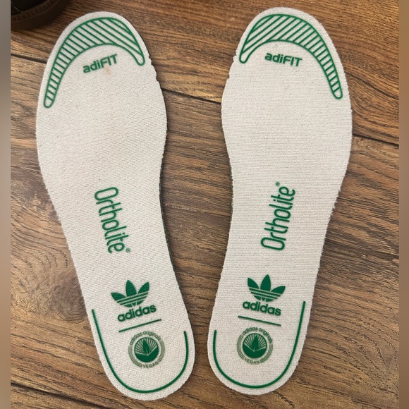 Adidas Sambas Vegan in Black Gum - Picture 8 of 13